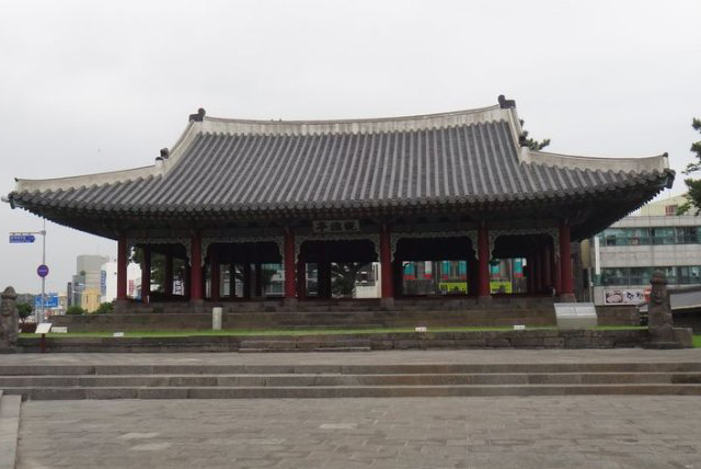 Gwandeokjeong亭