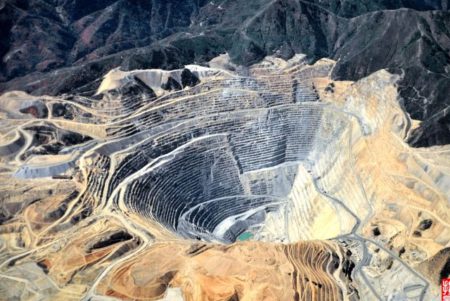 宾汉峡谷铜矿