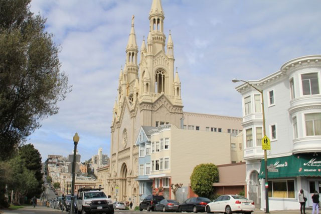 旧金山圣伯多禄圣保禄教堂