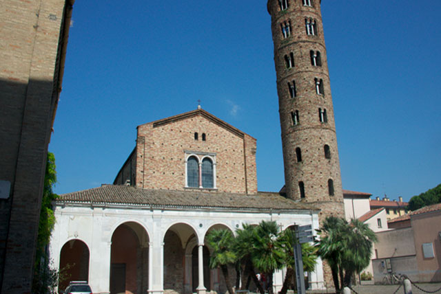 新圣Apolinarius教堂