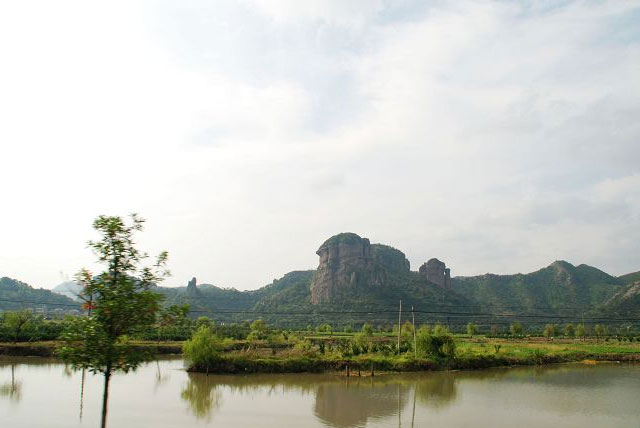 桃渚风景区