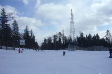 长白山和平滑雪场