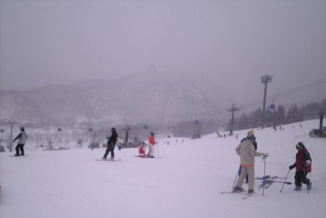苗场滑雪场
