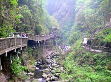 绵阳千佛山旅游