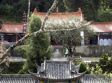 凤庆石洞寺旅游