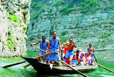 神农溪 体验古老的拉纤文化