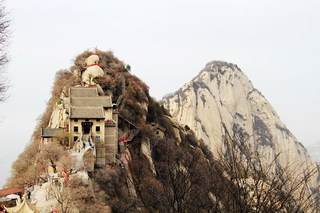 徒步华山 体验西岳峻美